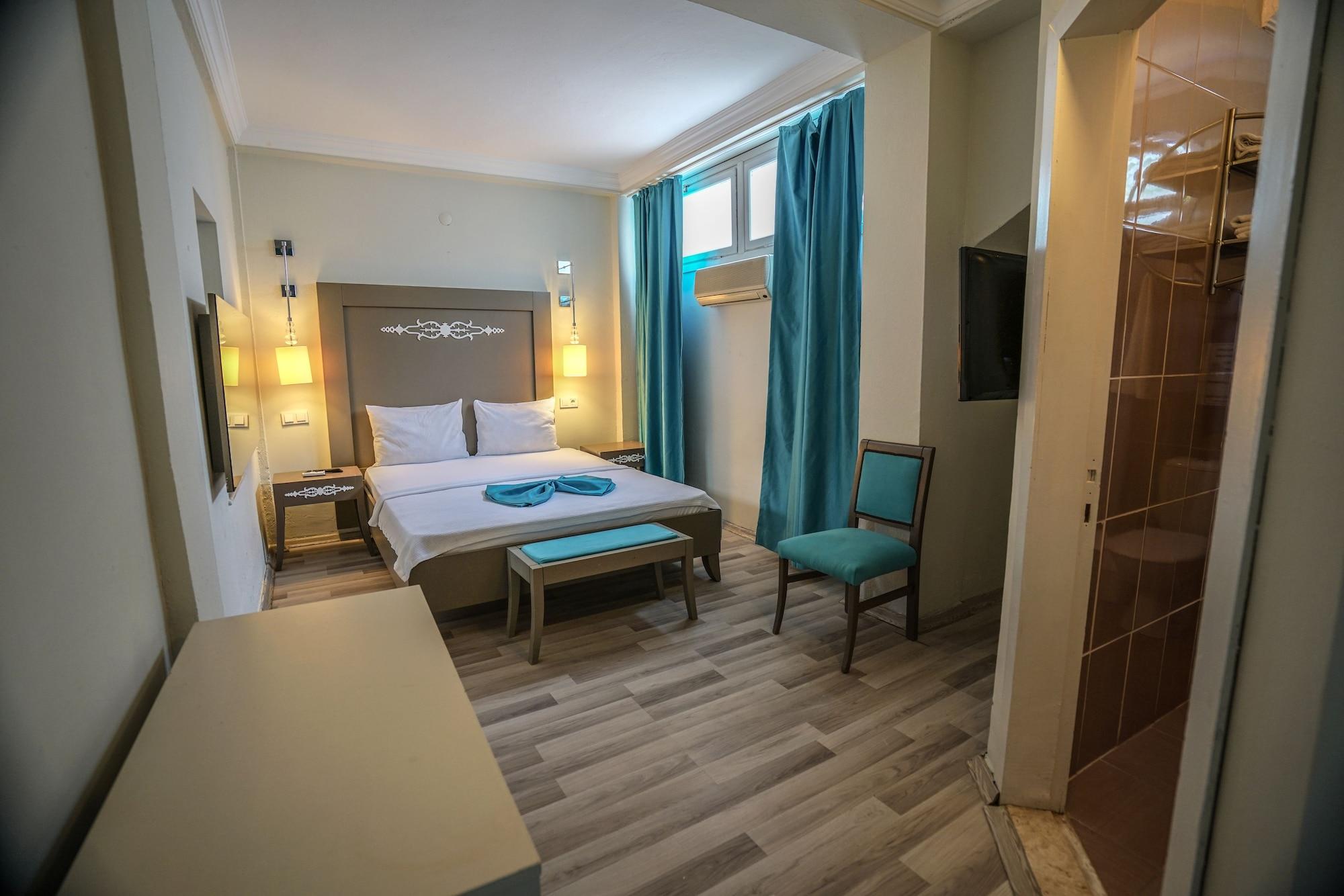 Sky Nova Hotel & Suites Bodrum Exterior photo