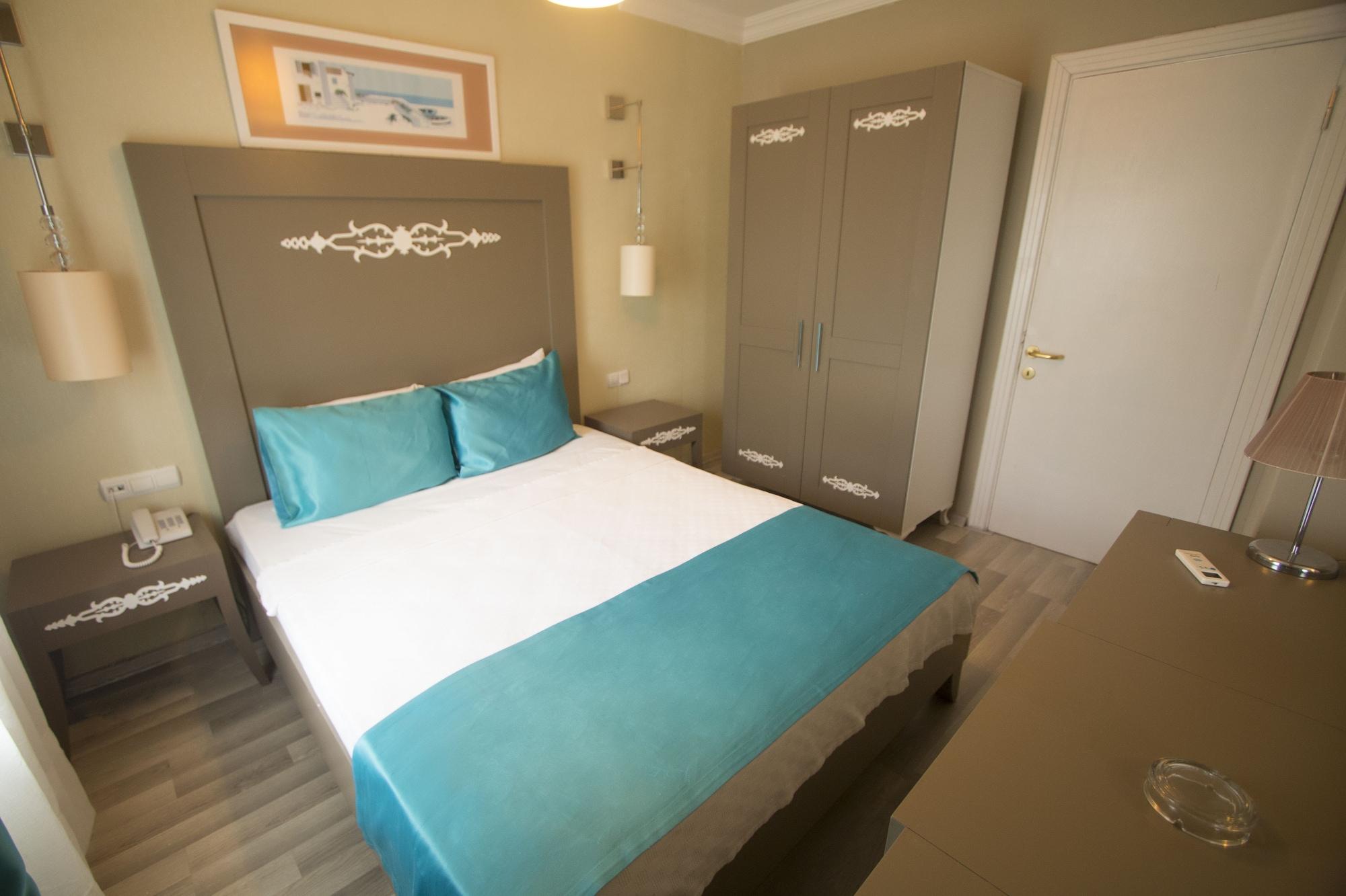 Sky Nova Hotel & Suites Bodrum Exterior photo
