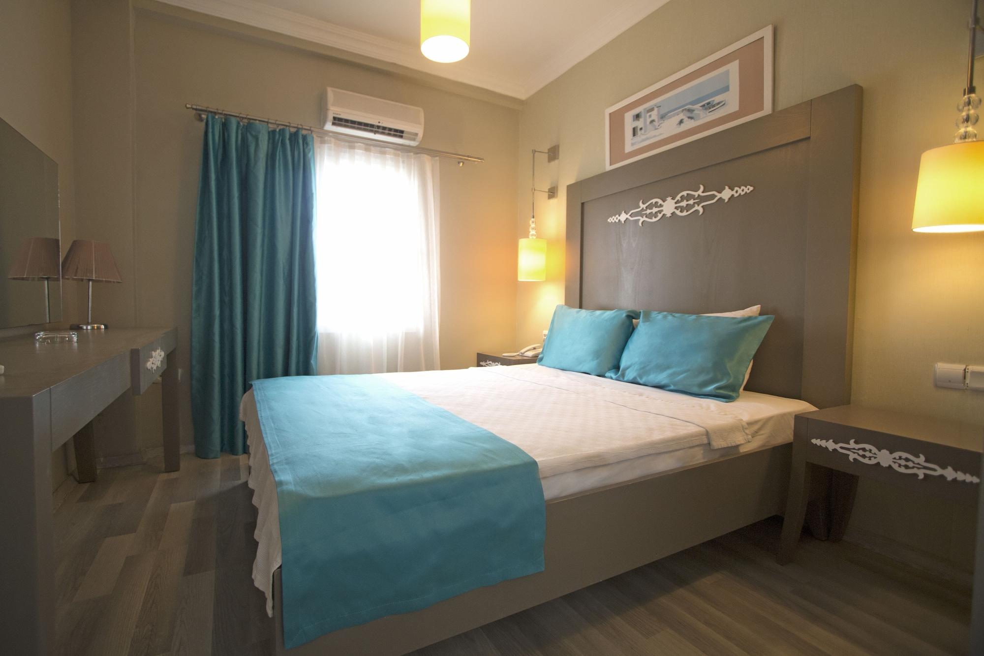 Sky Nova Hotel & Suites Bodrum Exterior photo