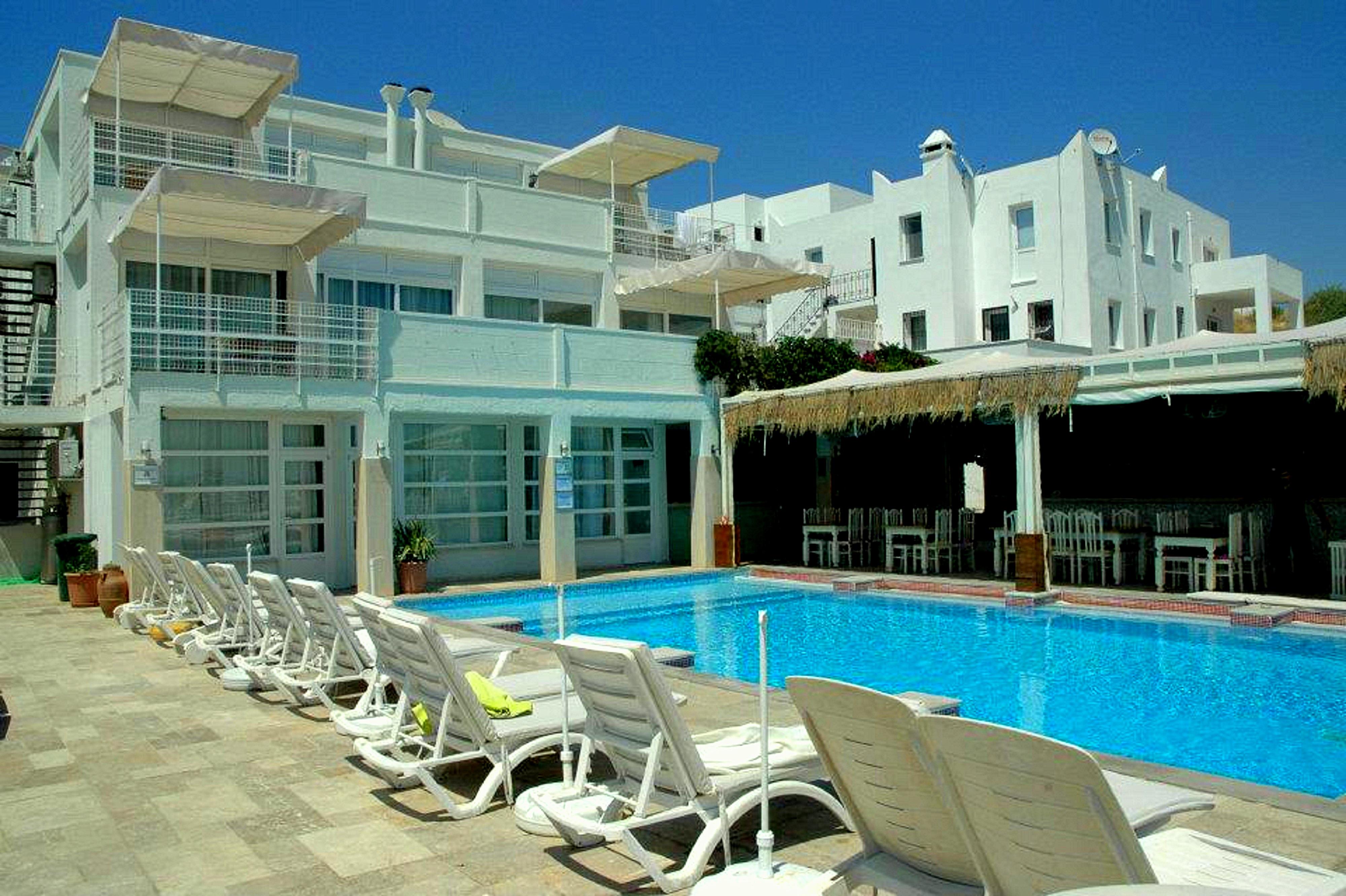 Sky Nova Hotel & Suites Bodrum Exterior photo