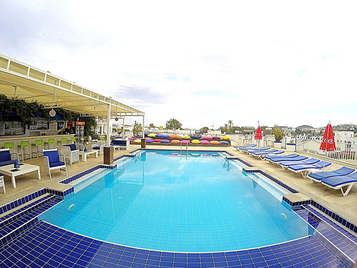 Sky Nova Hotel & Suites Bodrum Exterior photo