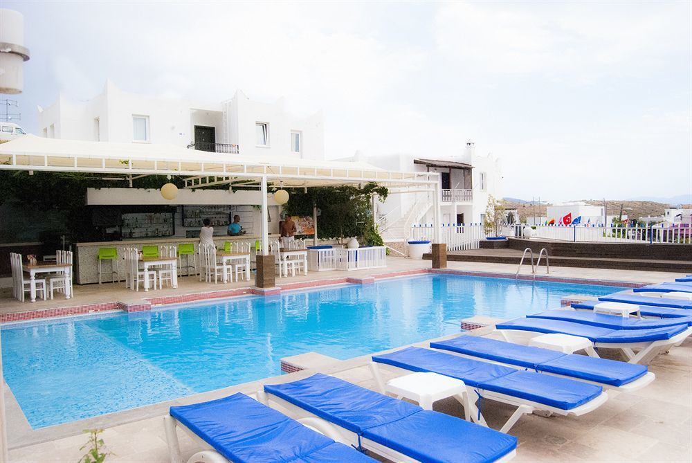 Sky Nova Hotel & Suites Bodrum Exterior photo